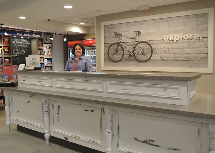 Hampton Inn & Suites Alliance